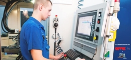 Operatore Macchine Utensili a Controllo Numerico